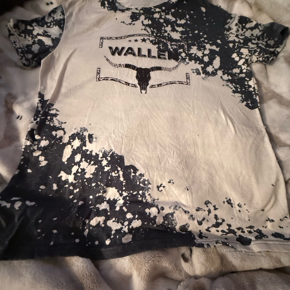 Black and White Graphic T-Shirt